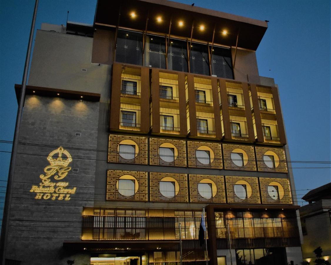 Faletti'S Grand Hotel Multan Exteriör bild